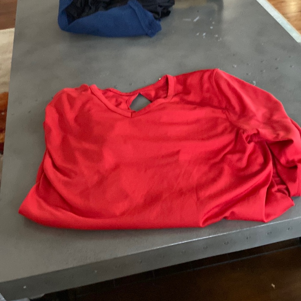 Tight fitted work out top
